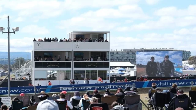 It’s always a pleasure to be at the VAILO Bathurst 1000 with @precincthospitality in Adelaide! Event hospitality at its finest! 
#Bathurst1000 #ThePrecinct #ModularStructures