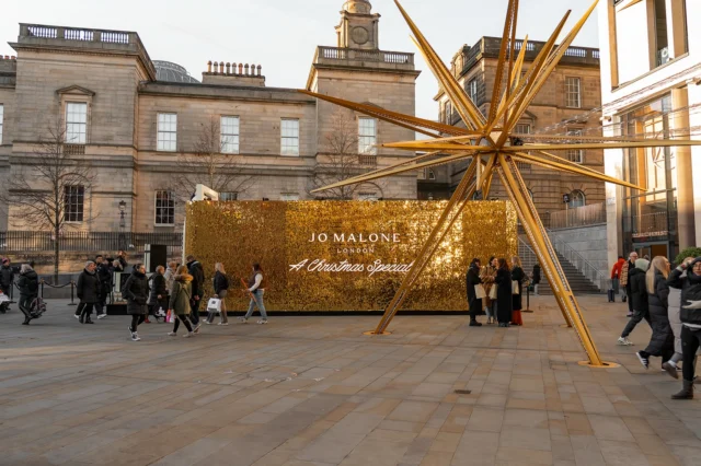 Jo Malone London sparkling in Covent Garden London, by @backlashcreative ✨
#BrandActivation #EventStructure #ModularBuilding #NotOrdinary