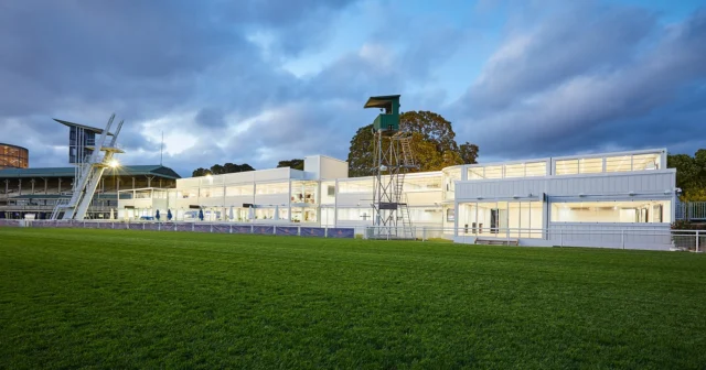Good morning Sydney! Are you ready for The Big Dance celebrations at the Royal Randwick? Base Camp will be ready for some racing action today. Five private suites within a large 1933sqm modular structure build using the SPACECUBE Build System® completely sold out at last Saturday’s The Golden Eagle and today for the Big Dance! @racing_nsw 🥂🐎
#TheBigDance #RacingNSW #BaseCamp #ModularStructures #NotOrdinary